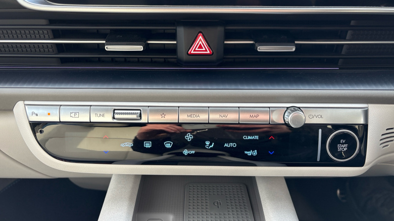 Hyundai IONIQ 6 239kW Ultimate 77kWh 4dr AWD Auto Electric Saloon